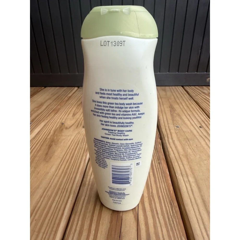 RARE Vintage 2008 Johnson's Body Care Feeling Healthy Green Tea Body Wash 20.3oz